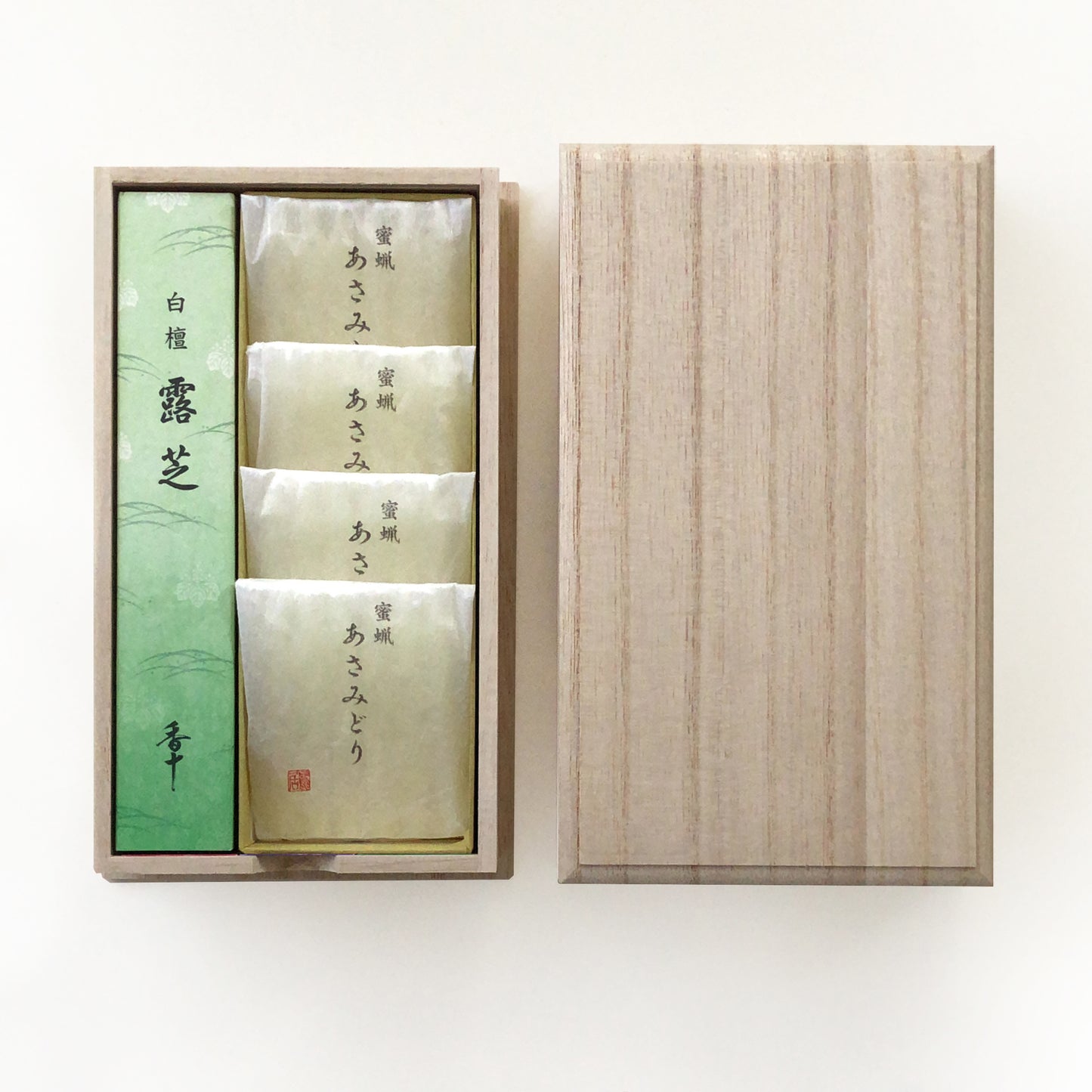 白檀露芝 蜜蝋ろうそく揃え(桐箱入)