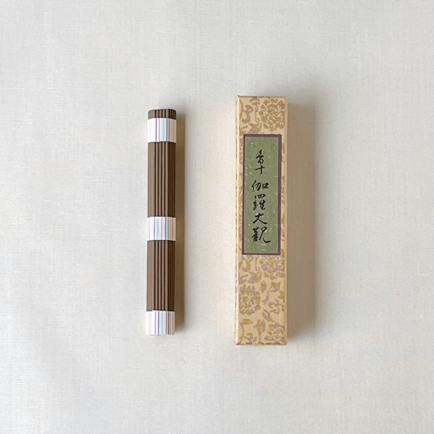伽羅大観 短寸 一把