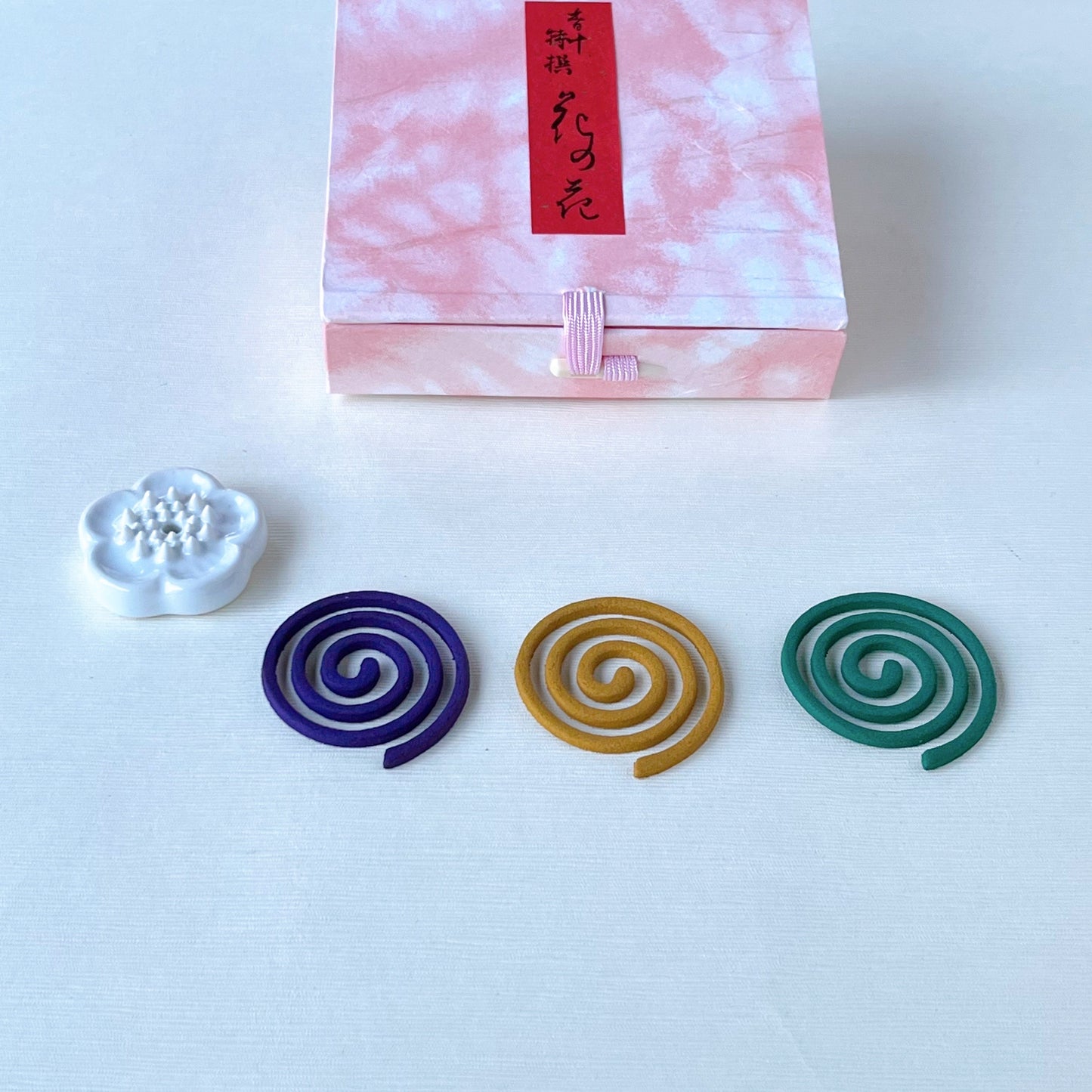 特撰花の花 三種揃　渦巻　香台付