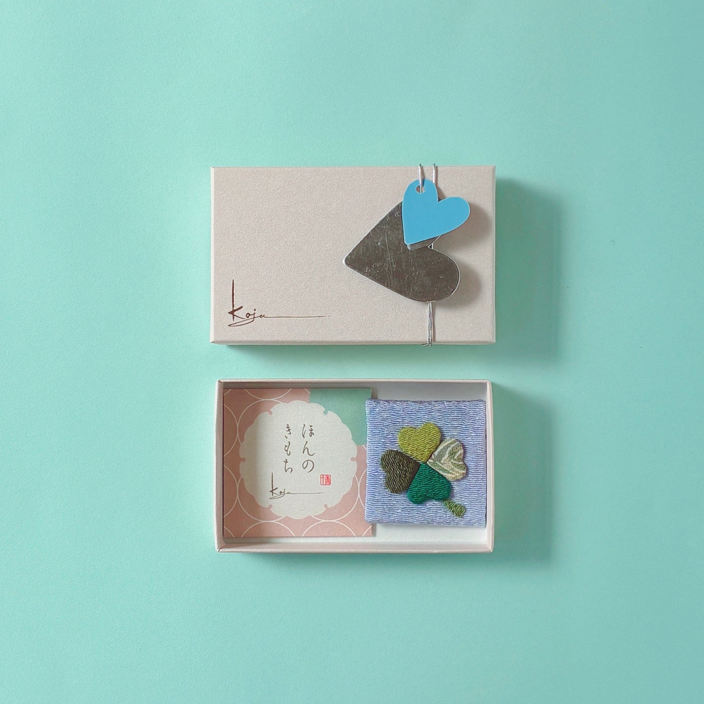 【ネコポス対応可】【ホワイトデーの贈り物に】ギフトピンクBOX 選べる名私香＆水色四つ葉のクローバーケース