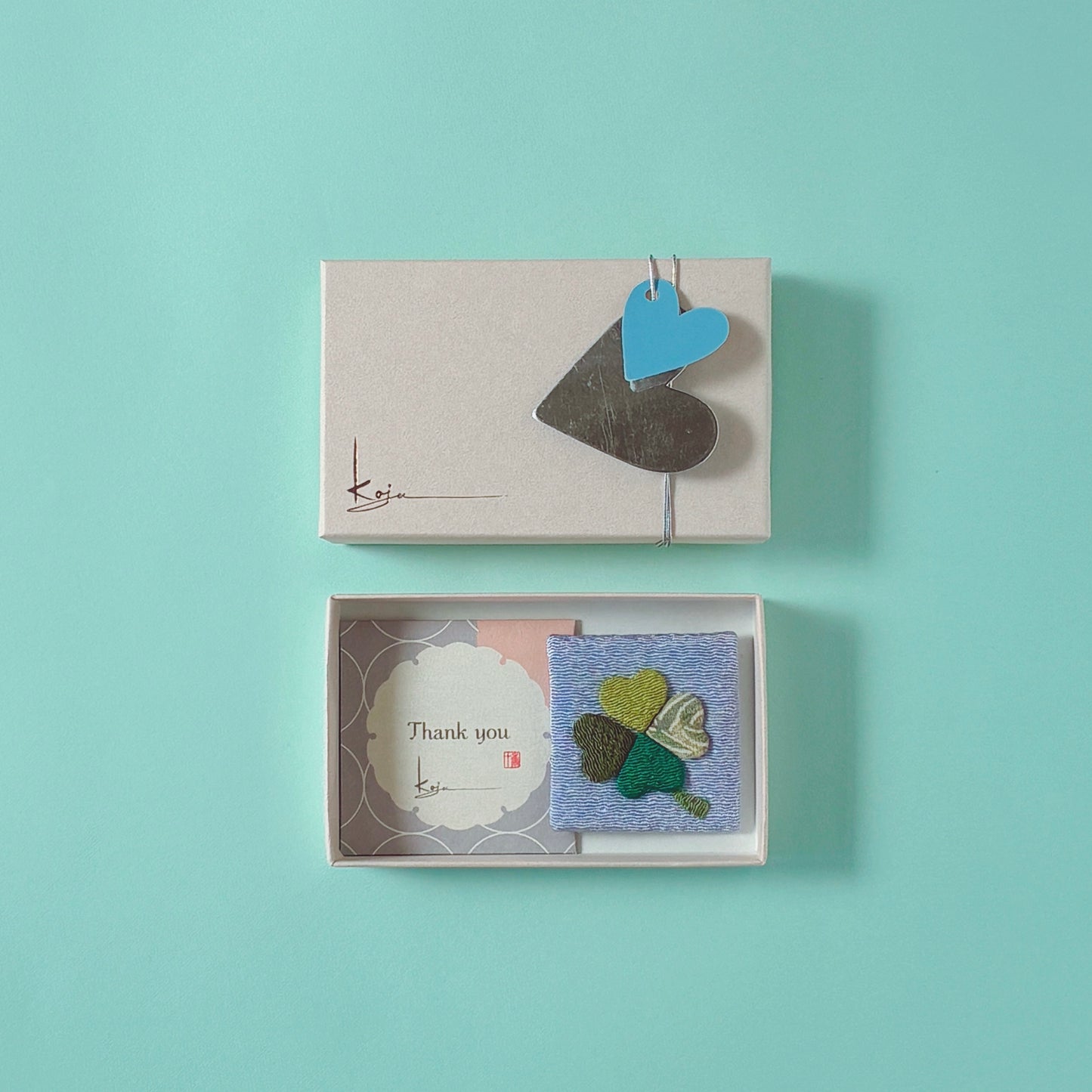 【ネコポス対応可】【ホワイトデーの贈り物に】ギフトピンクBOX 選べる名私香＆水色四つ葉のクローバーケース